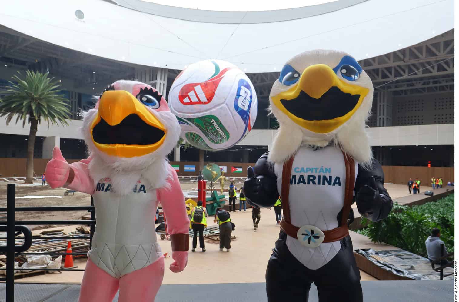 El Balón del Mundial 2026 Trionda Rueda Gigante en el Aeropuerto de CDMX