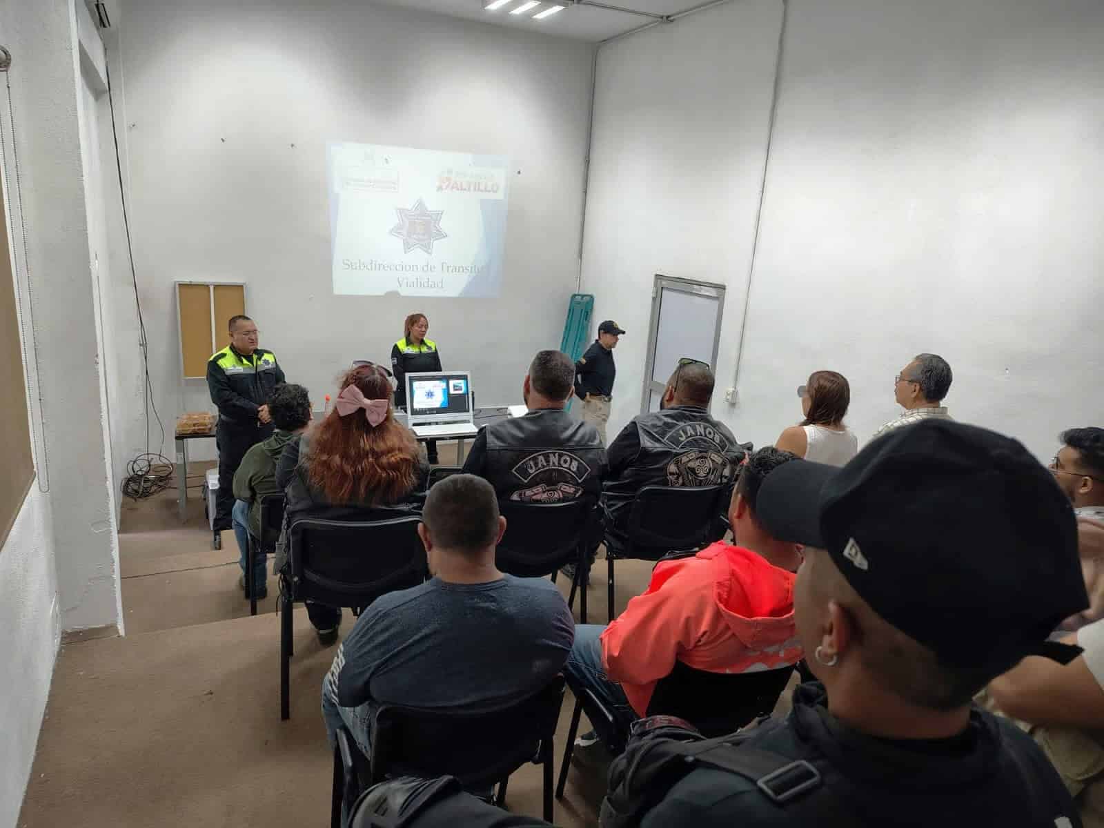 Capacitación para Motociclistas en Saltillo: Programa Rueda por tu Vida
