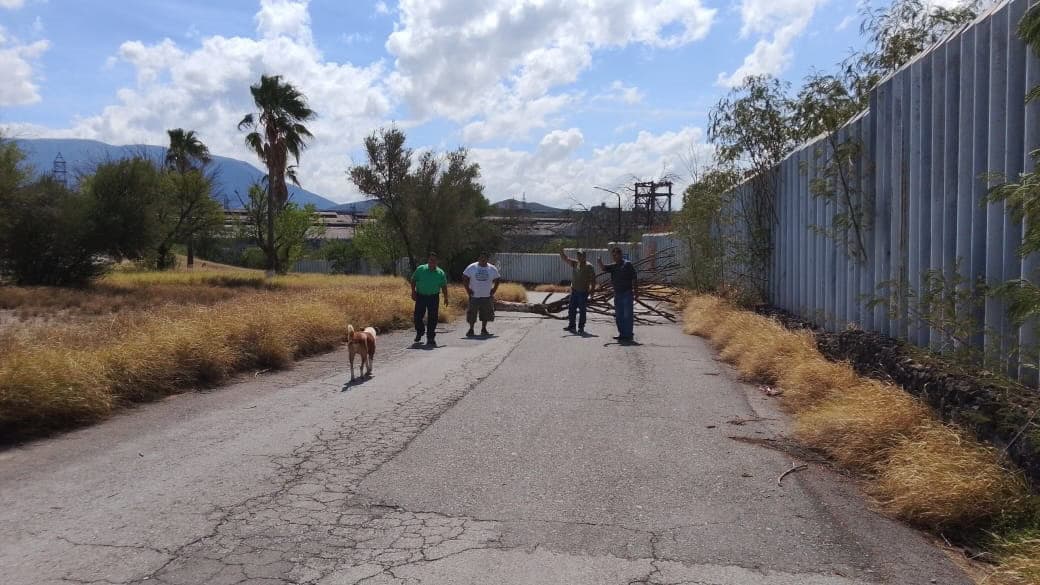 Trabajadores de AHMSA exigen claridad en medio de tensión por quiebra