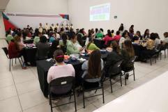 Realizan prótesis de mama artesanales