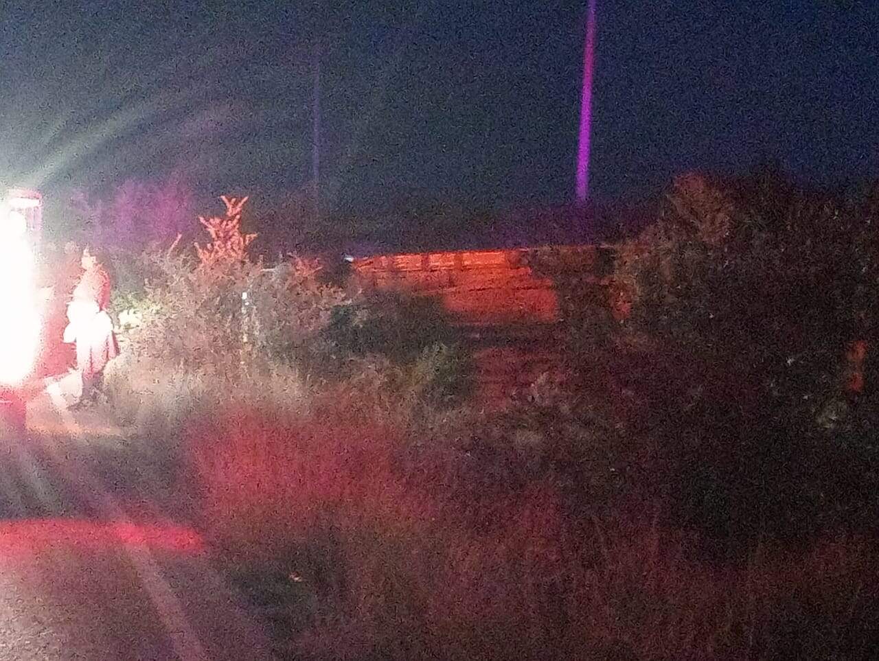 Investigación en curso por volcadura en carretera de Sabinas