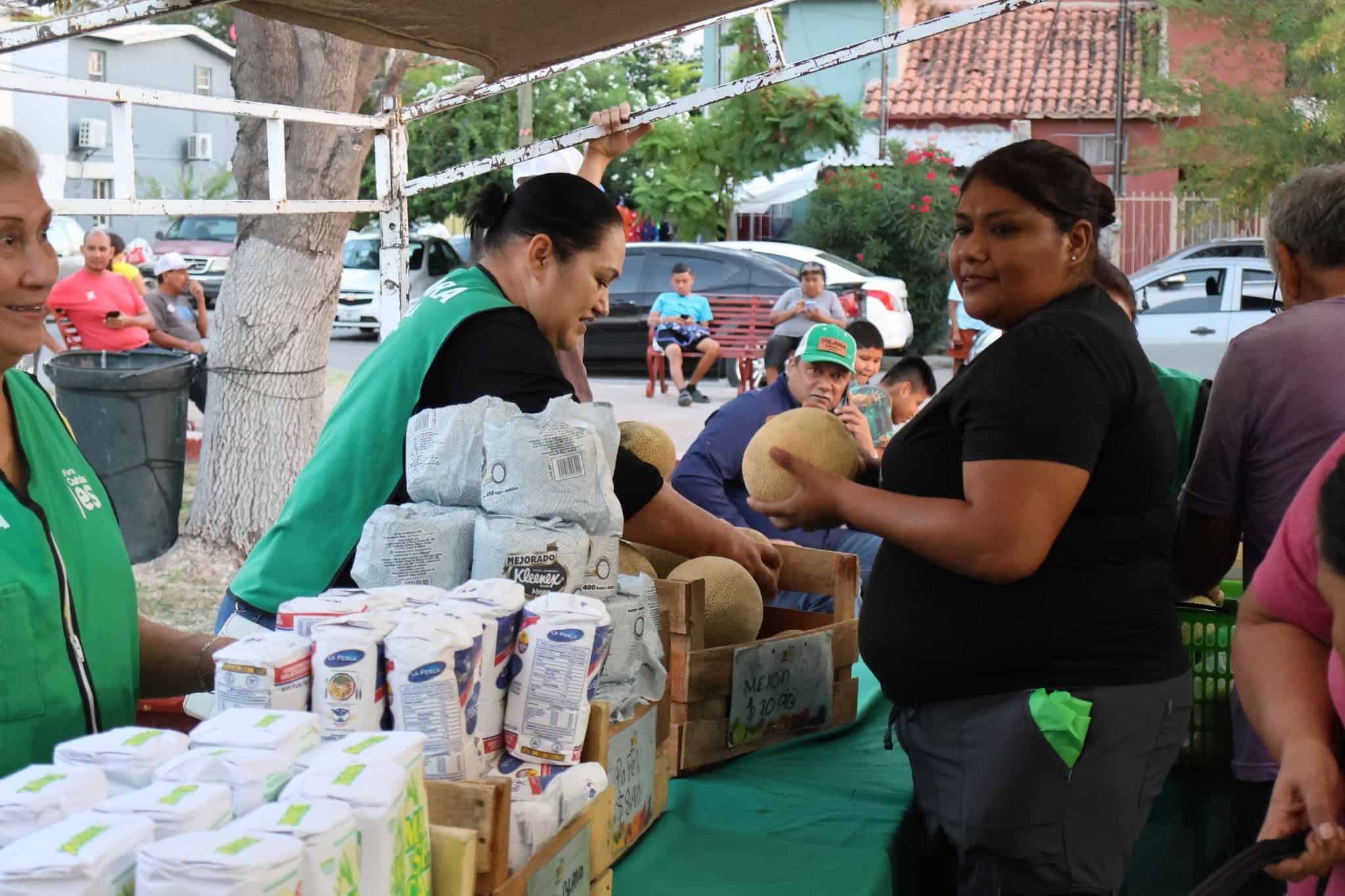 Edición 300 del Mercadito Mejora llega a Infonavit con productos baratos y apoyo ciudadano