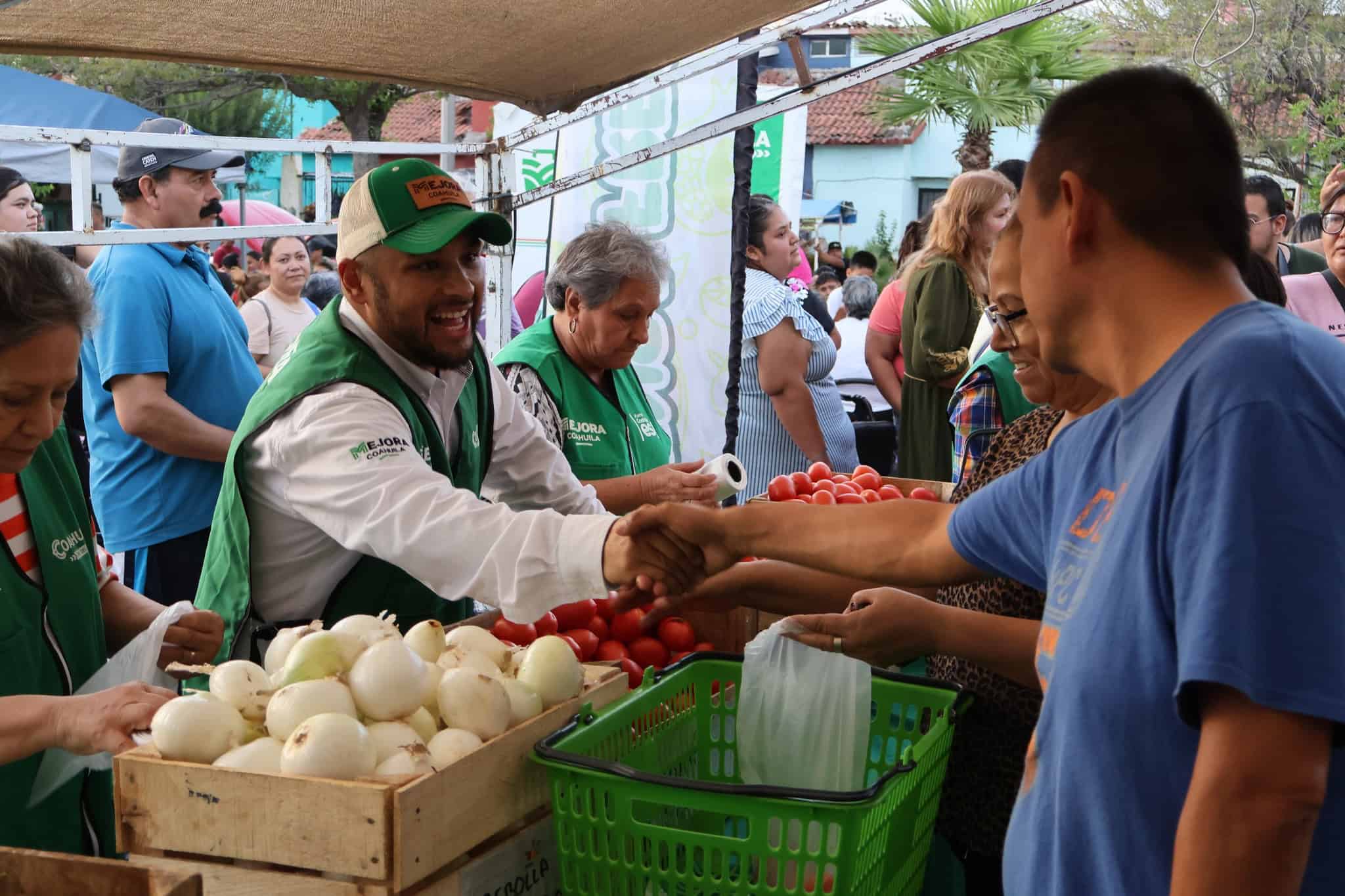 Edición 300 del Mercadito Mejora llega a Infonavit con productos baratos y apoyo ciudadano