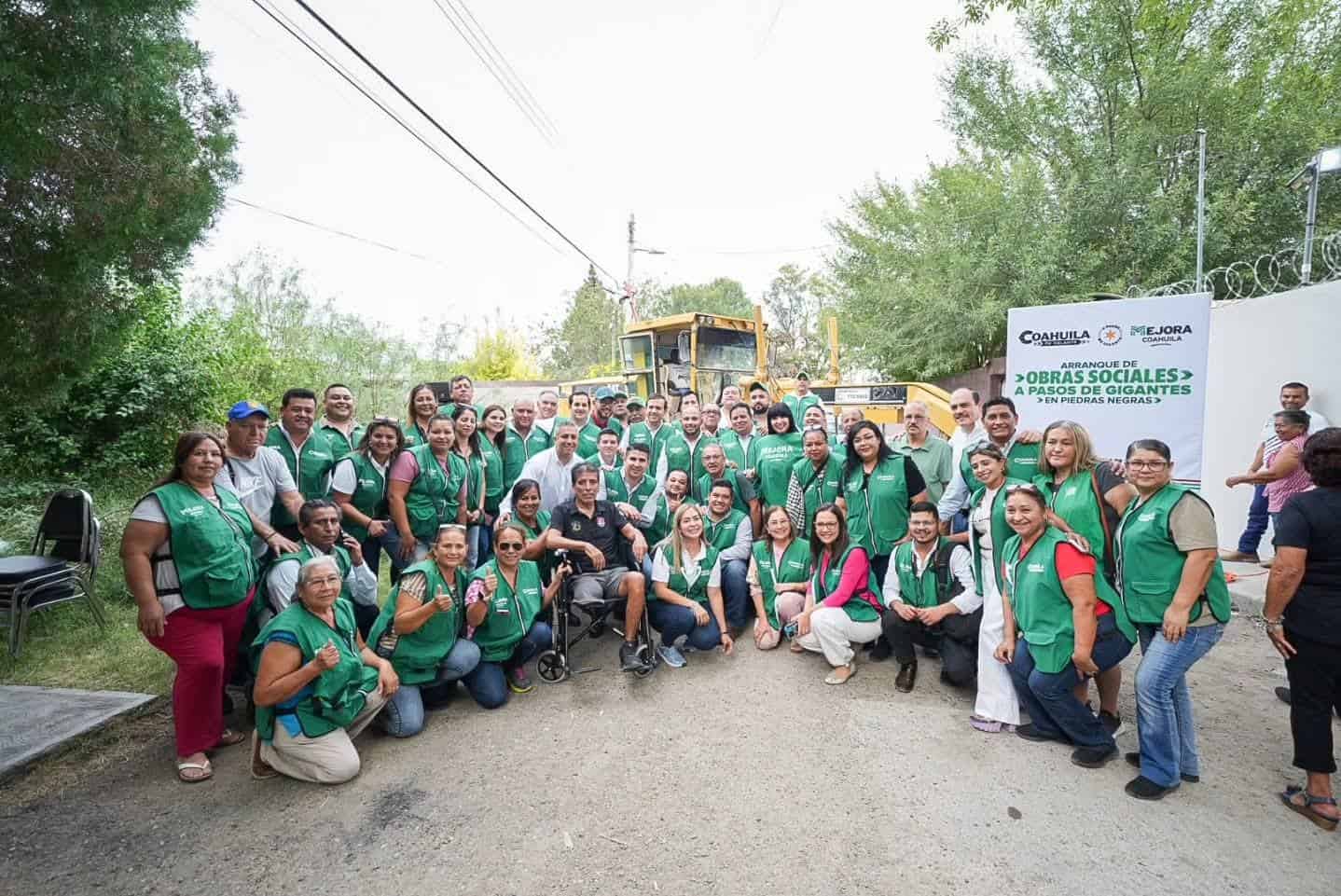 Arranca pavimentación en la colonia Presidentes con apoyo de Mejora Coahuila