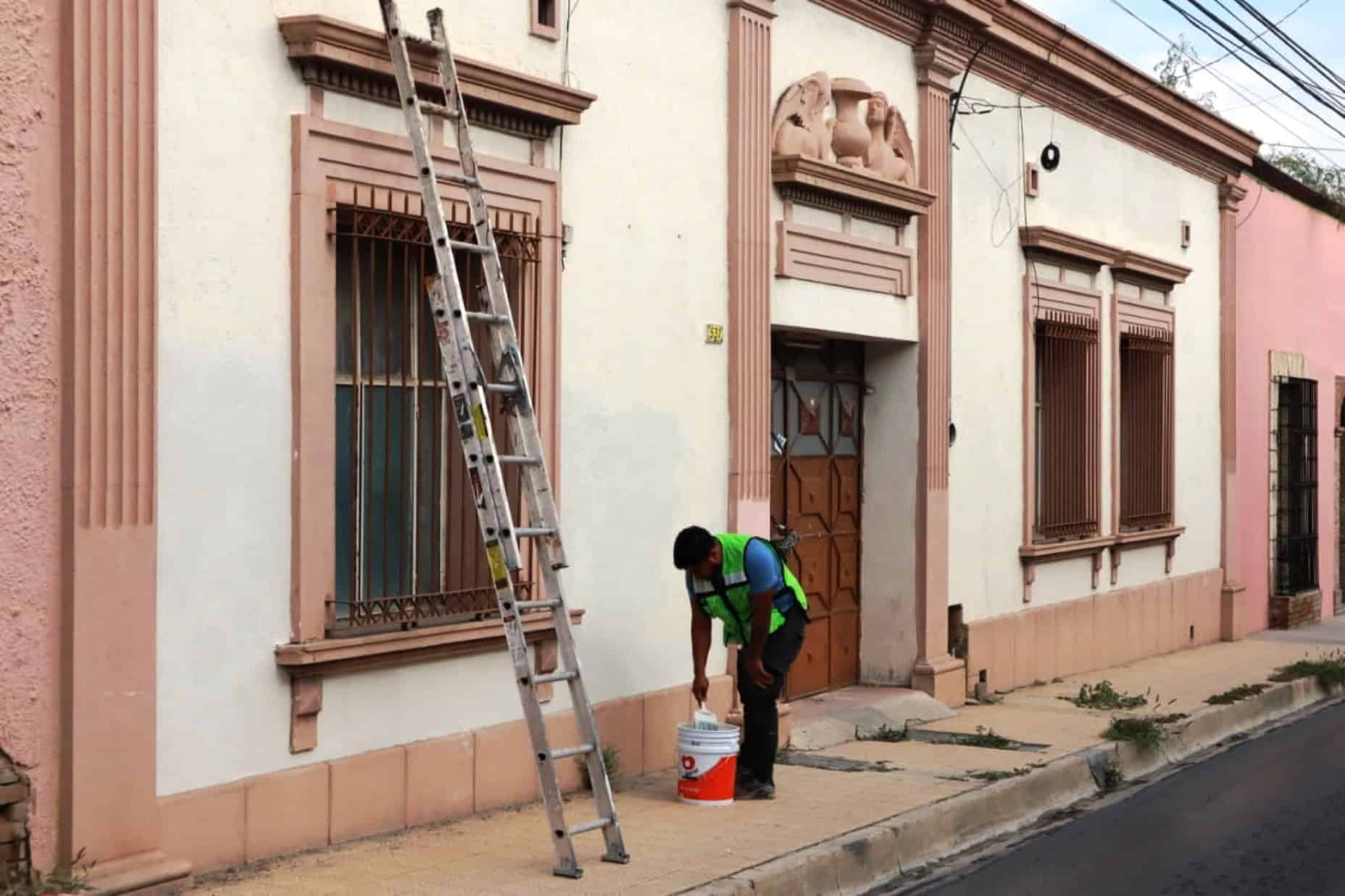 Avanza rehabilitación de fachadas en Saltillo