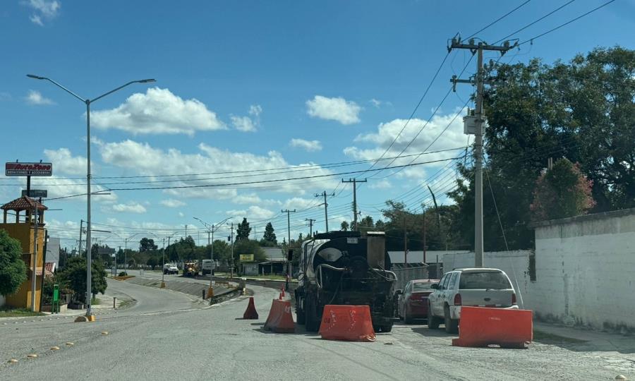 Avanza la rehabilitación de vialidades en Múzquiz bajo el programa Obras Sociales