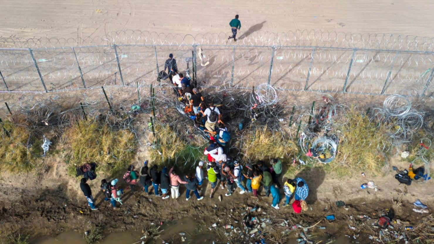 Estados Unidos multará con 5000 dólares a quienes crucen ilegalmente la frontera