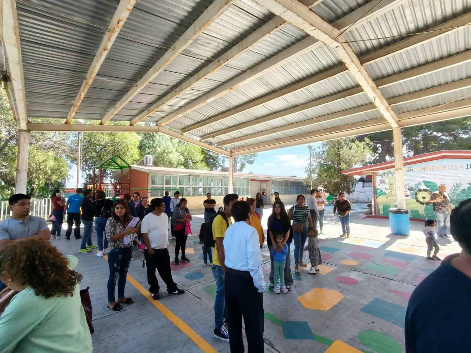 Padres de Jardín de Niños Apolonio M. Avilés en alerta por reubicación escolar