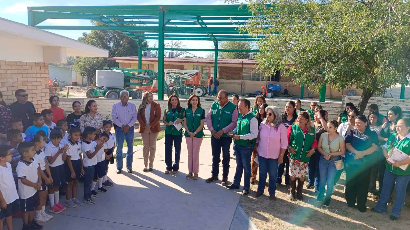 Inversión millonaria en escuela primaria de Sabinas