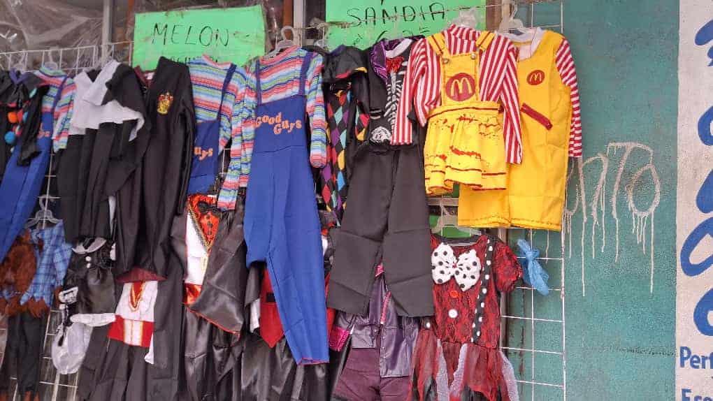 Día de Muertos cede espacio a Halloween en Monclova