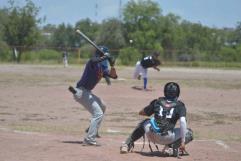Liga de Béisbol Gilberto Felán: Padres lideran tabla para postemporada