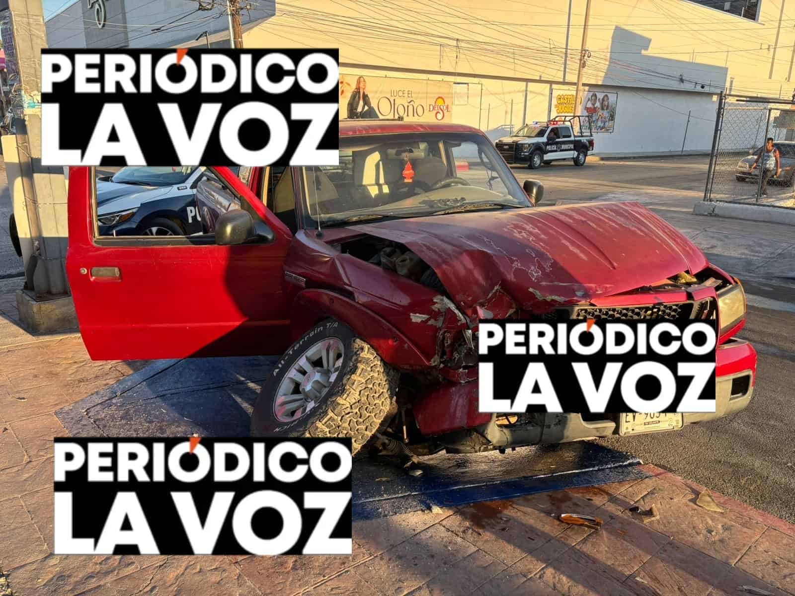Deja a nieto en la escuela y lo chocan