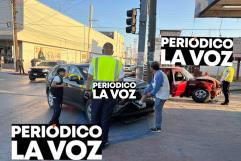 Deja a nieto en la escuela y lo chocan