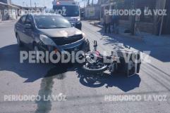 Conductora Cierra Paso a Motociclista en Monclova: Repartidor de Comida Resulta Herido
