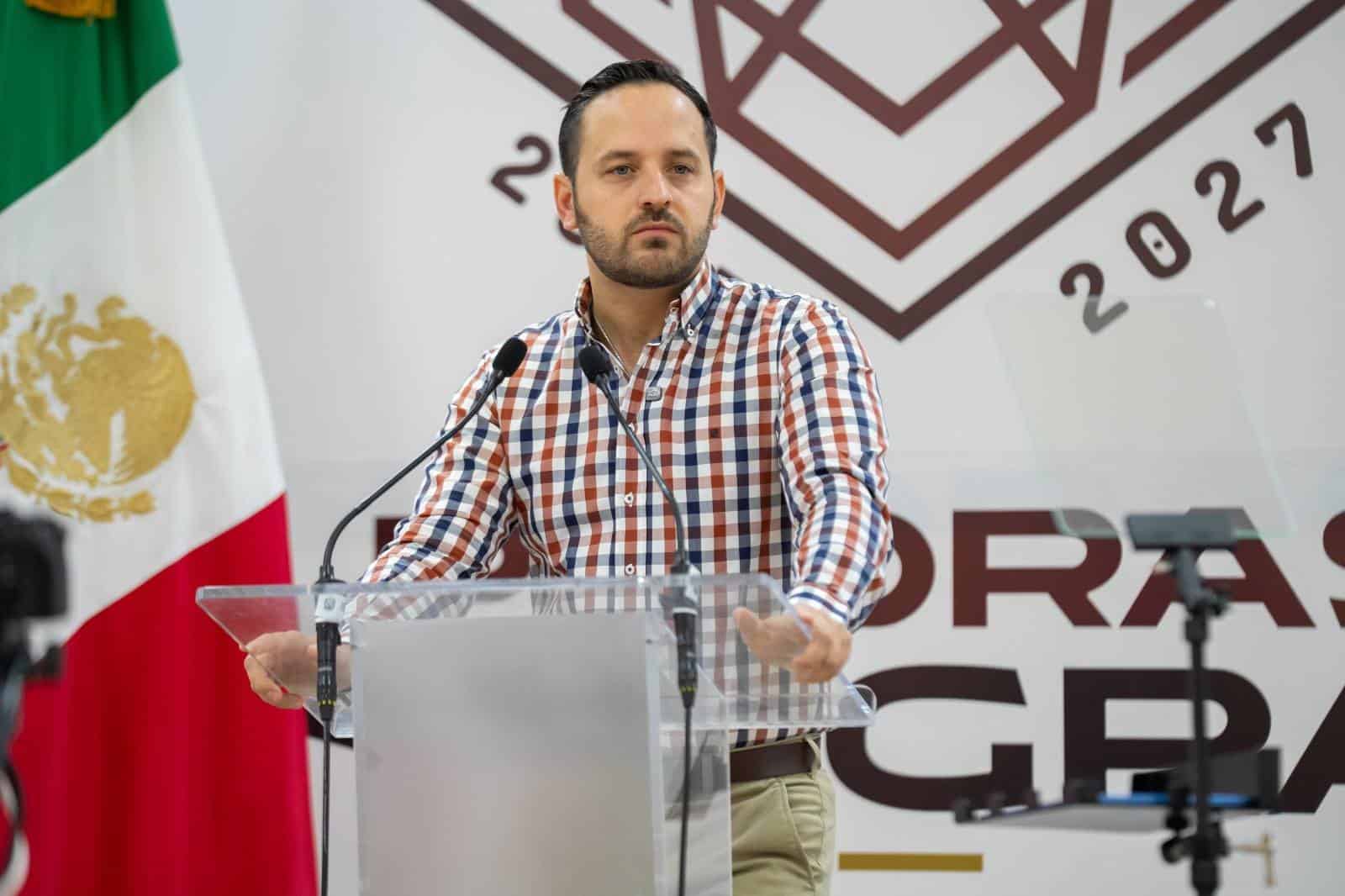 Arremete Jacobo contra Menera: "Que deje de llorar y se ponga a trabajar"