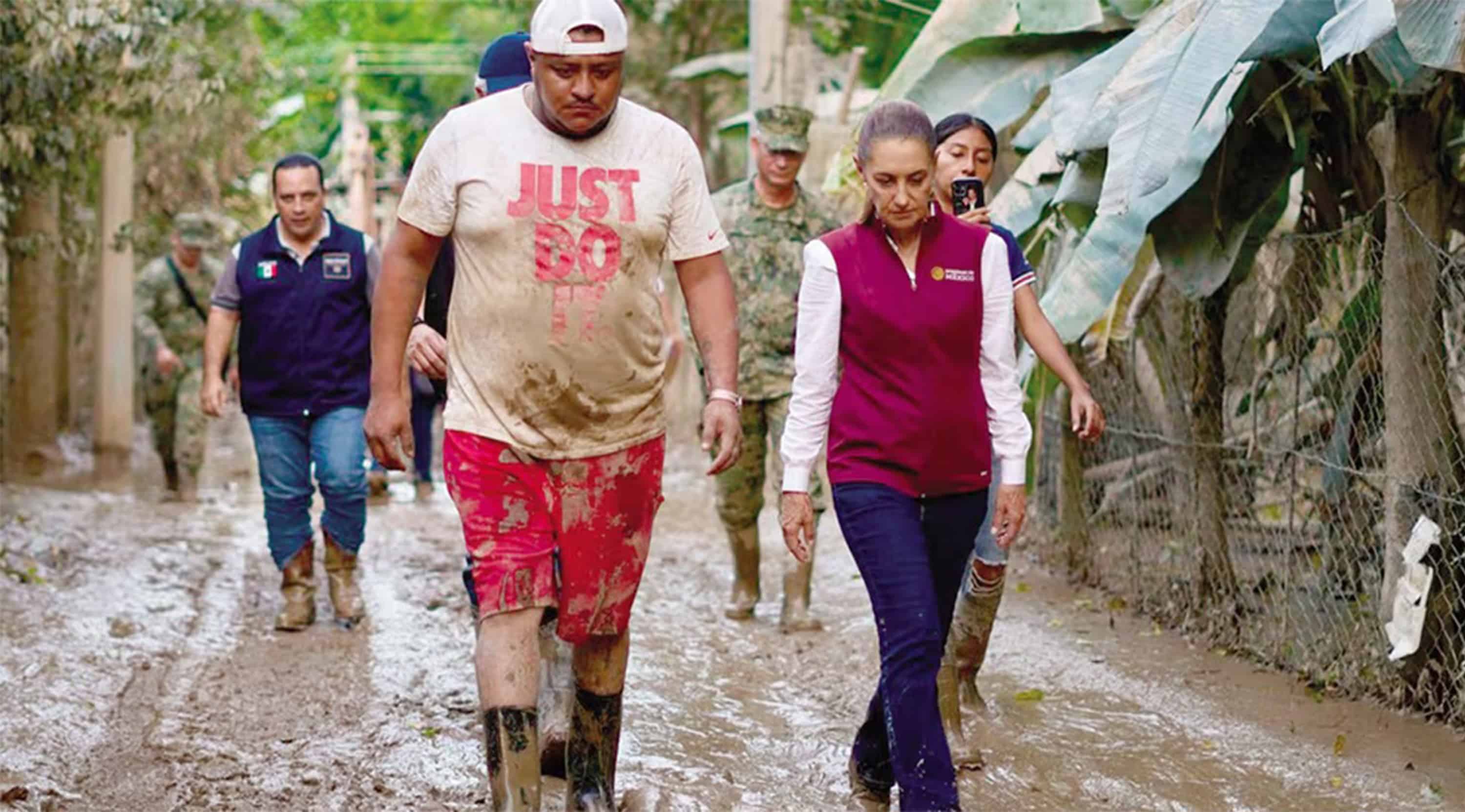 Sheinbaum supervisa labores de apoyo en Veracruz tras devastadoras inundaciones