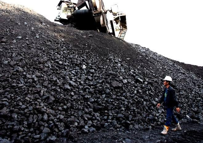 Productores de carbón pactan acuerdo millonario con la CFE