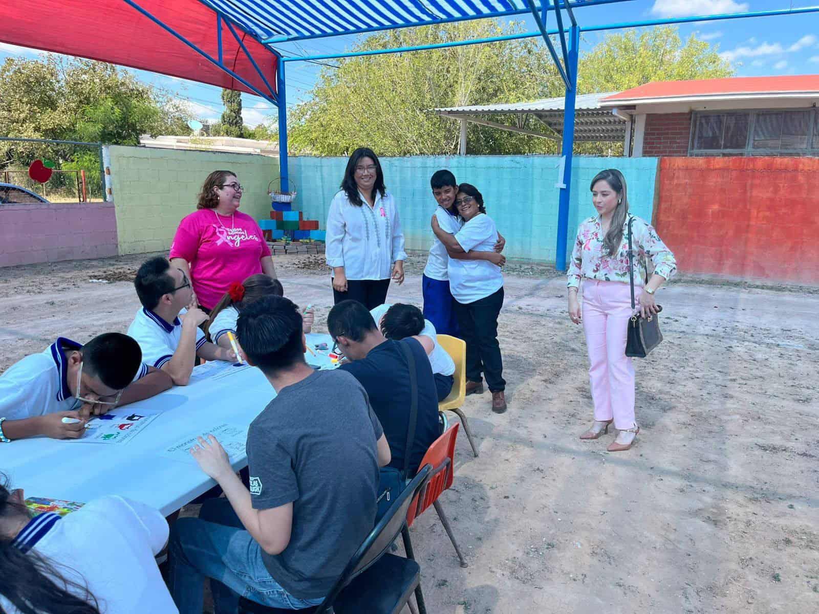 Niños con condiciones especiales disfrutan Cuenta Cuentos inclusivo en Nava