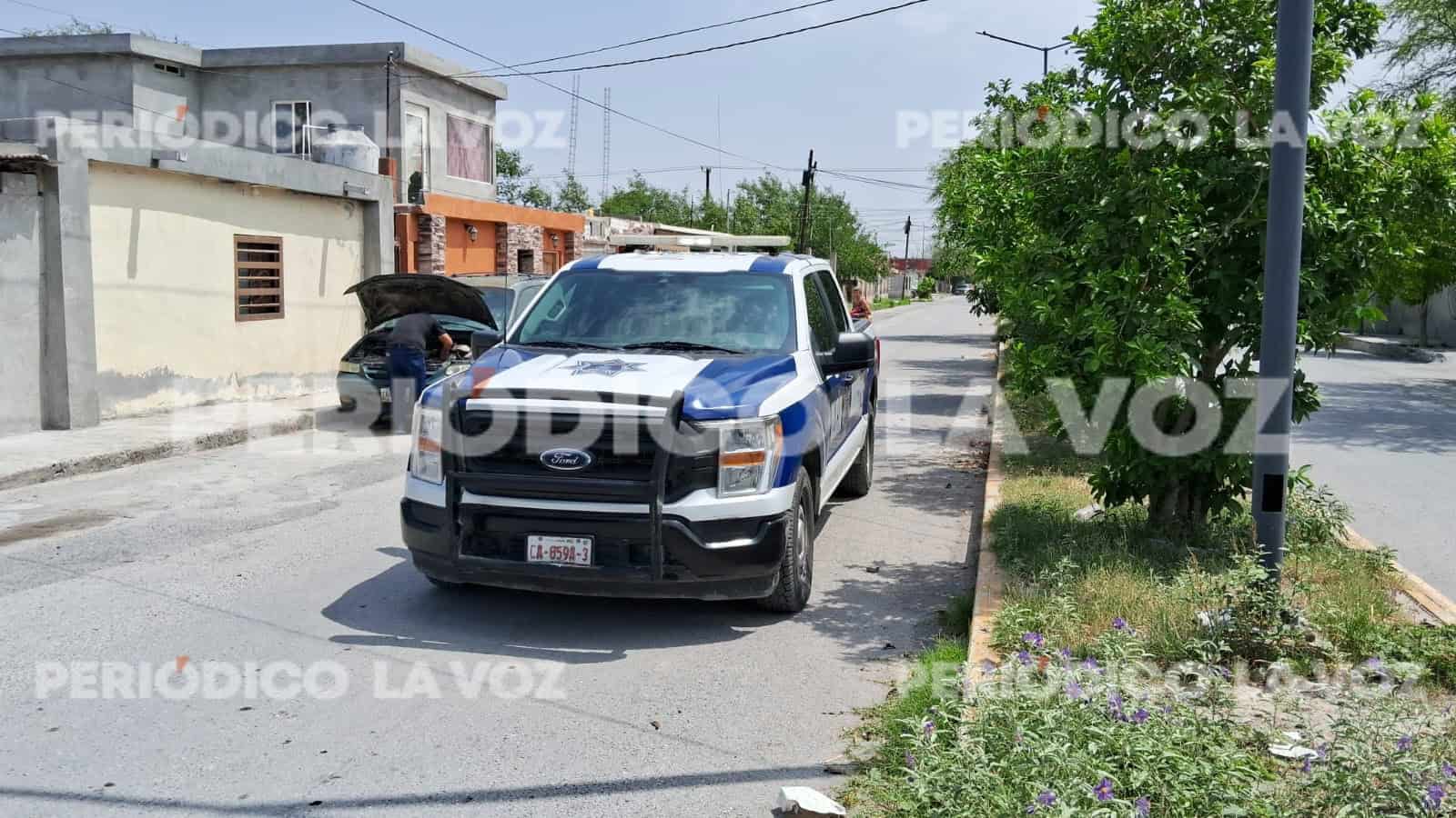 Intensa Movilización Policial por Civiles Armados en Camionetas en Frontera Coahuila