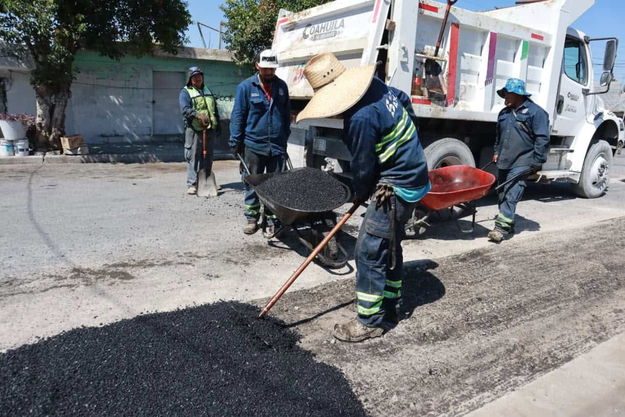 Bacheo en Saltillo: Mejoras en colonias y vialidades