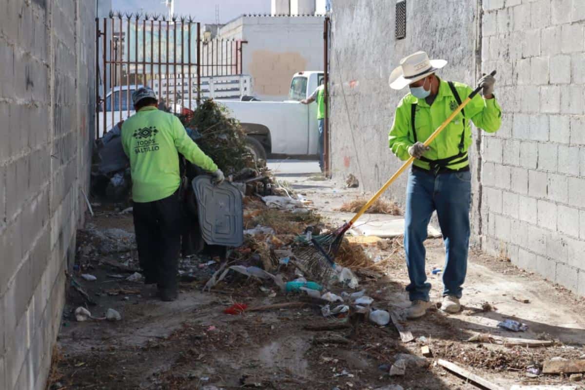 Gobierno de Saltillo Realiza Labores de Limpieza en Espacios Públicos