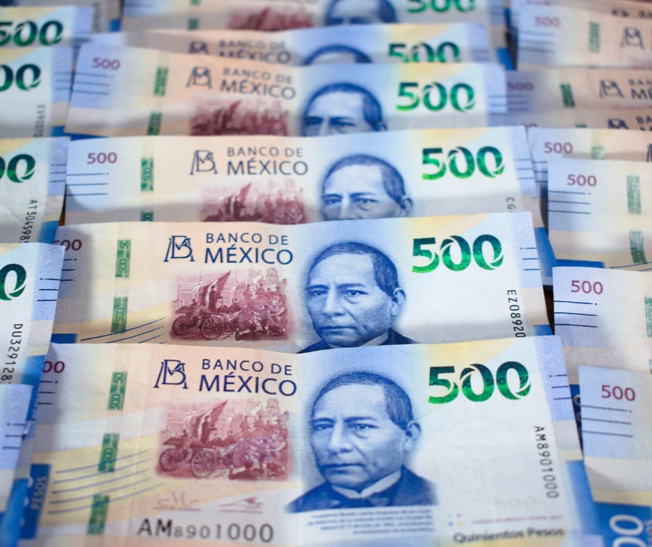 Banxico desmiente billete de 2 mil pesos y anuncia retiro del billete de 20 pesos