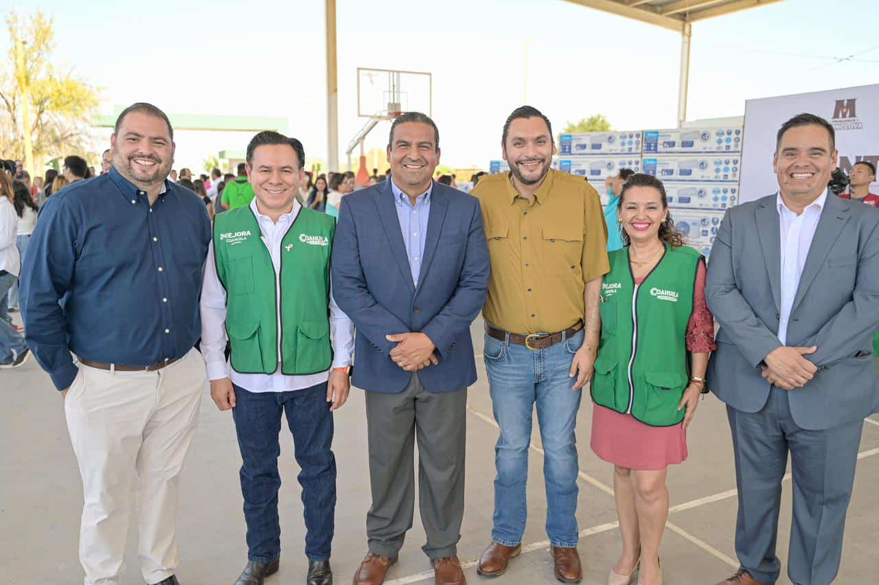 Fortalecimiento educativo en Monclova con equipos de climatización
