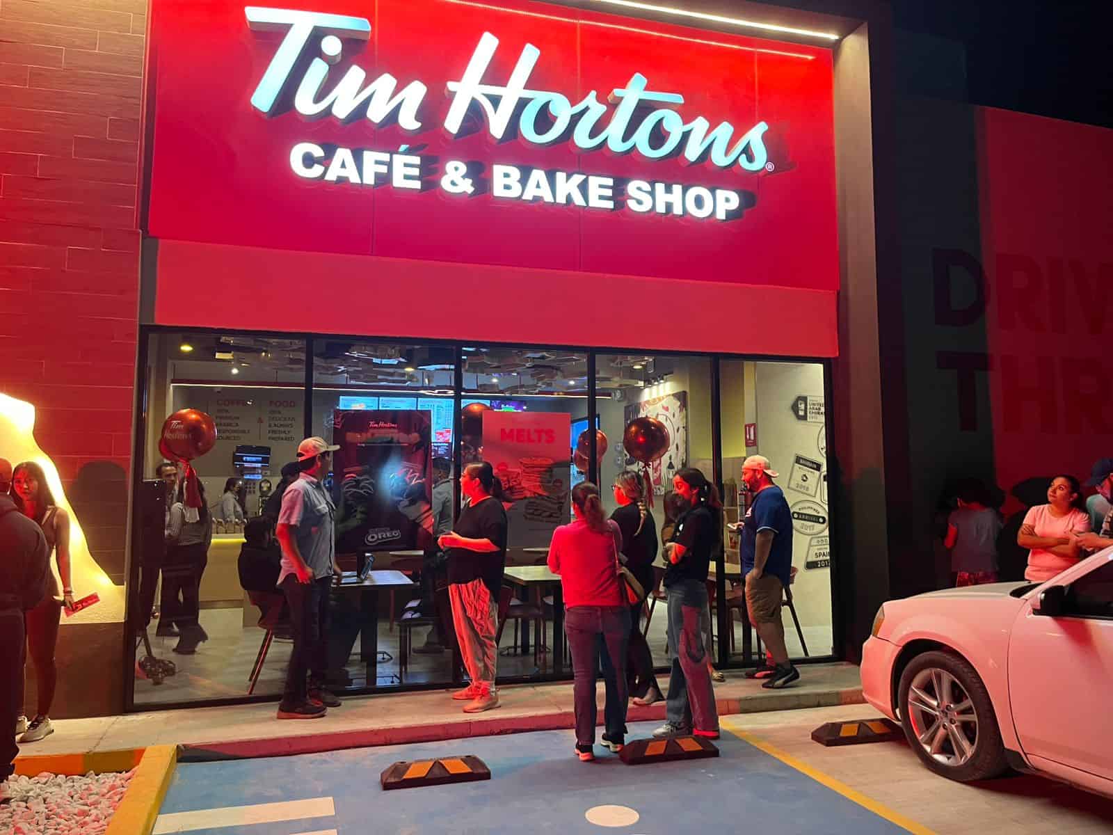 Tim Hortons llega a Ciudad Acuña y da un respiro a la economía local