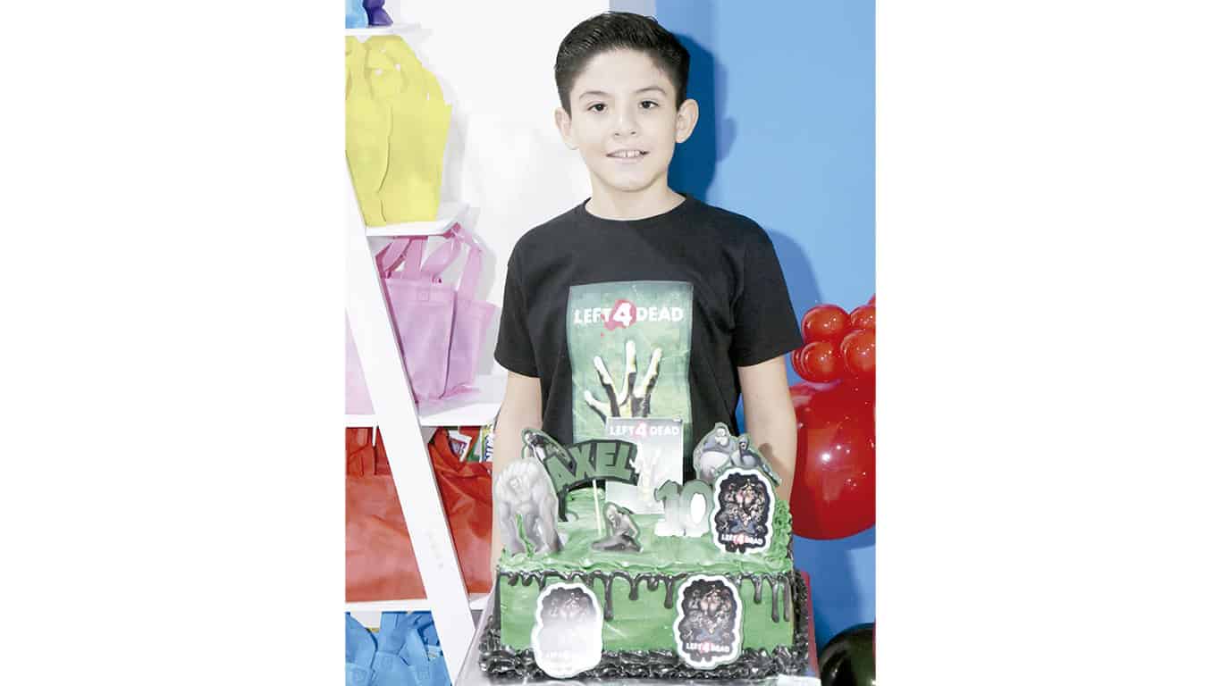 Fiesta Temática Left4Dead en el Cumpleaños de Axel Puente