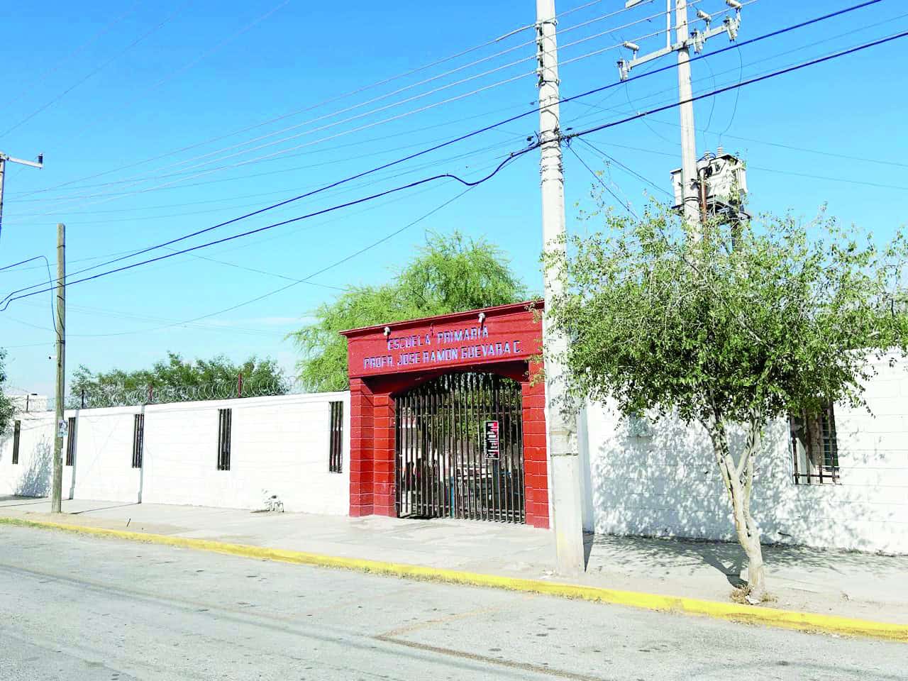 Debate por agresión de alumno de cuarto grado a maestra