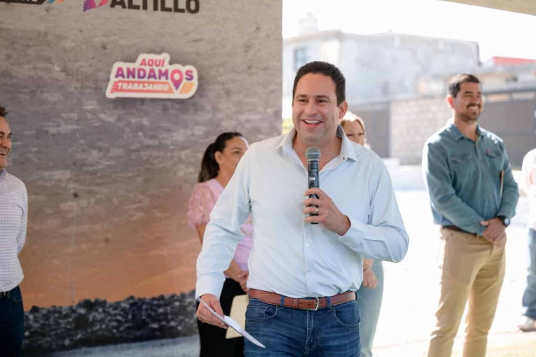 Unidad y progreso: Pavimentación de calles en Saltillo por alcalde Díaz González