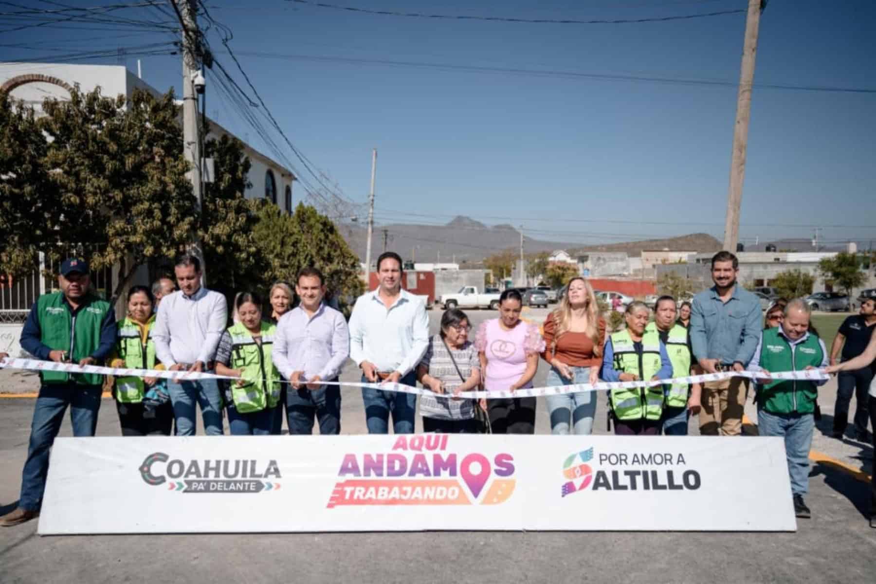 Unidad y progreso: Pavimentación de calles en Saltillo por alcalde Díaz González