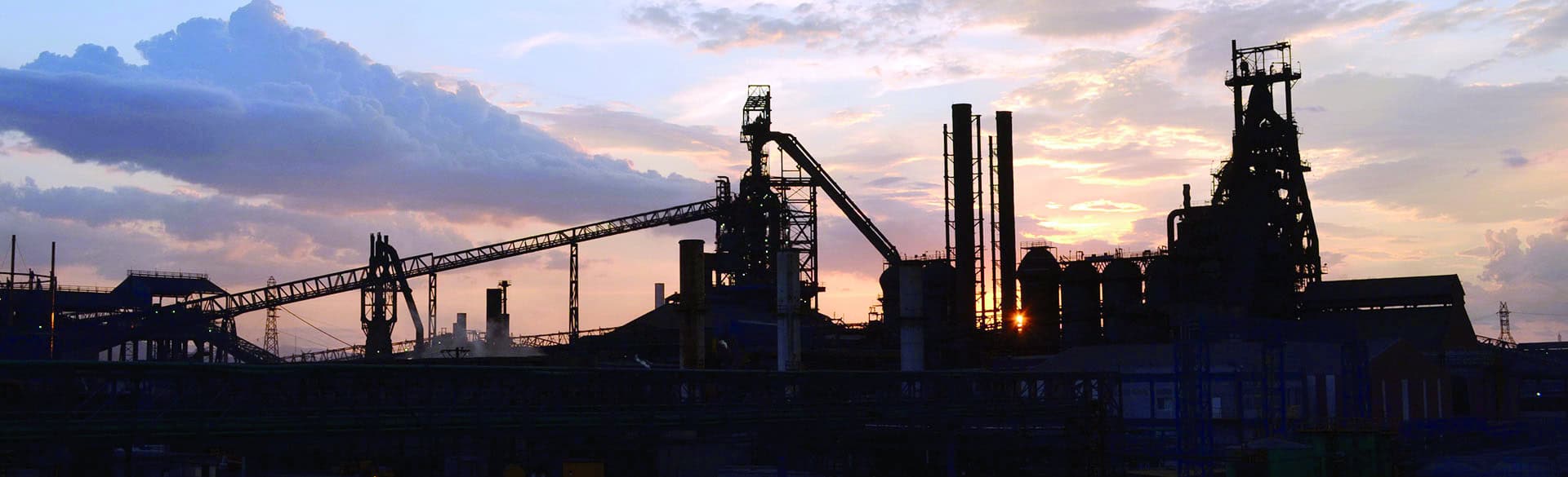Inversionistas exploran AHMSA en medio de tensiones laborales