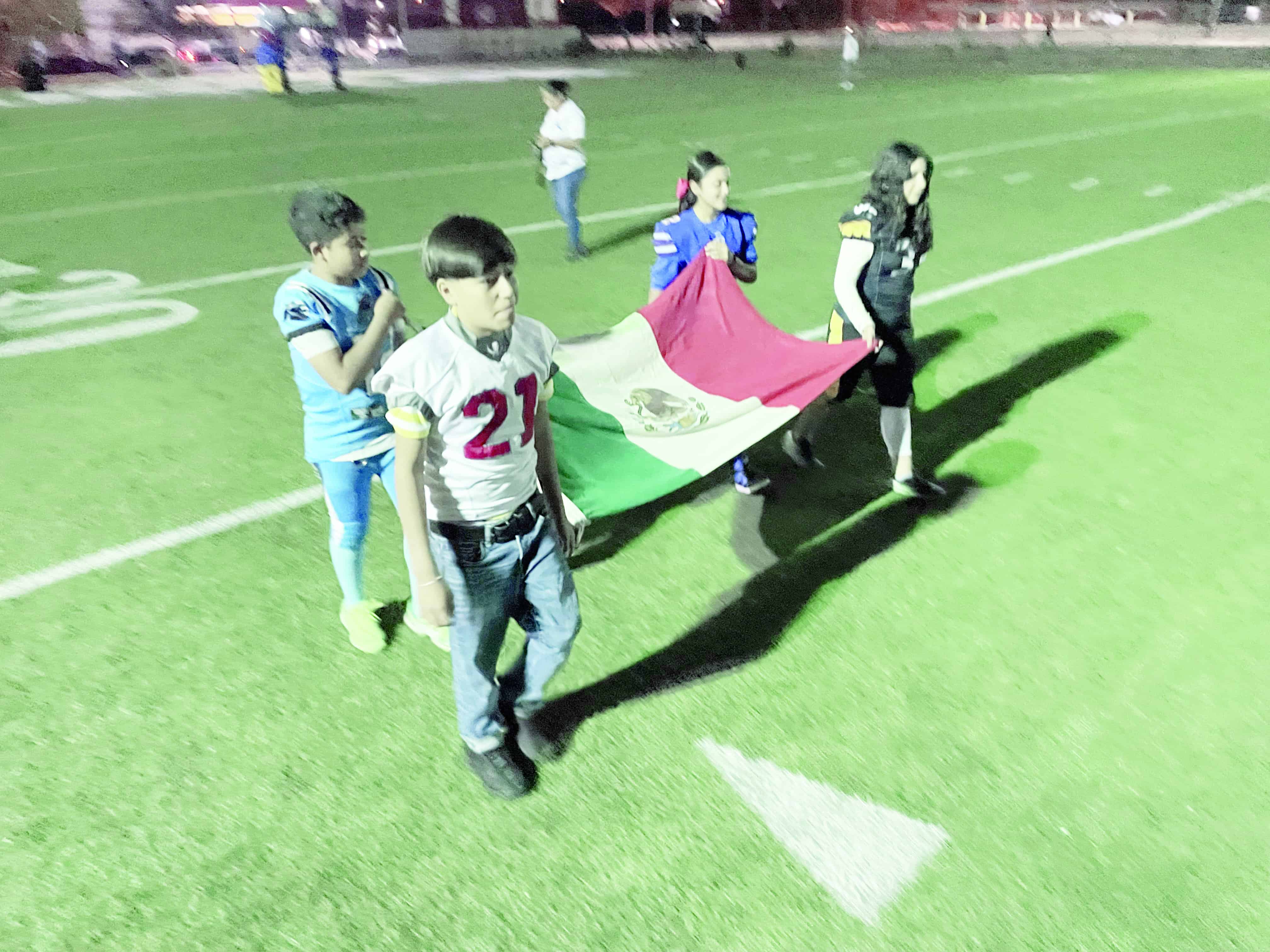 Asmaro Moreno Ponce Destacado en Ceremonia de Apertura de Temporada Invernal 2025