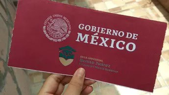 Depósito de 1900 pesos a estudiantes: Beca Benito Juárez