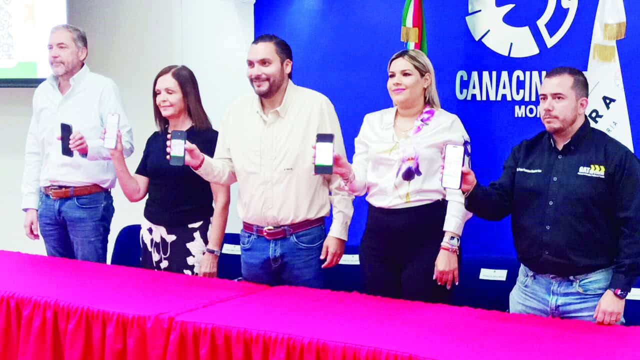 Presentan código QR para mejorar transporte en Monclova