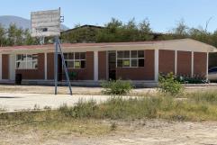 Autoridades realizan fumigación en Escuela Normal por caso de dengue hemorrágico