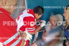 Hombre de 79 años se lesiona al caer de una escalera en Monclova