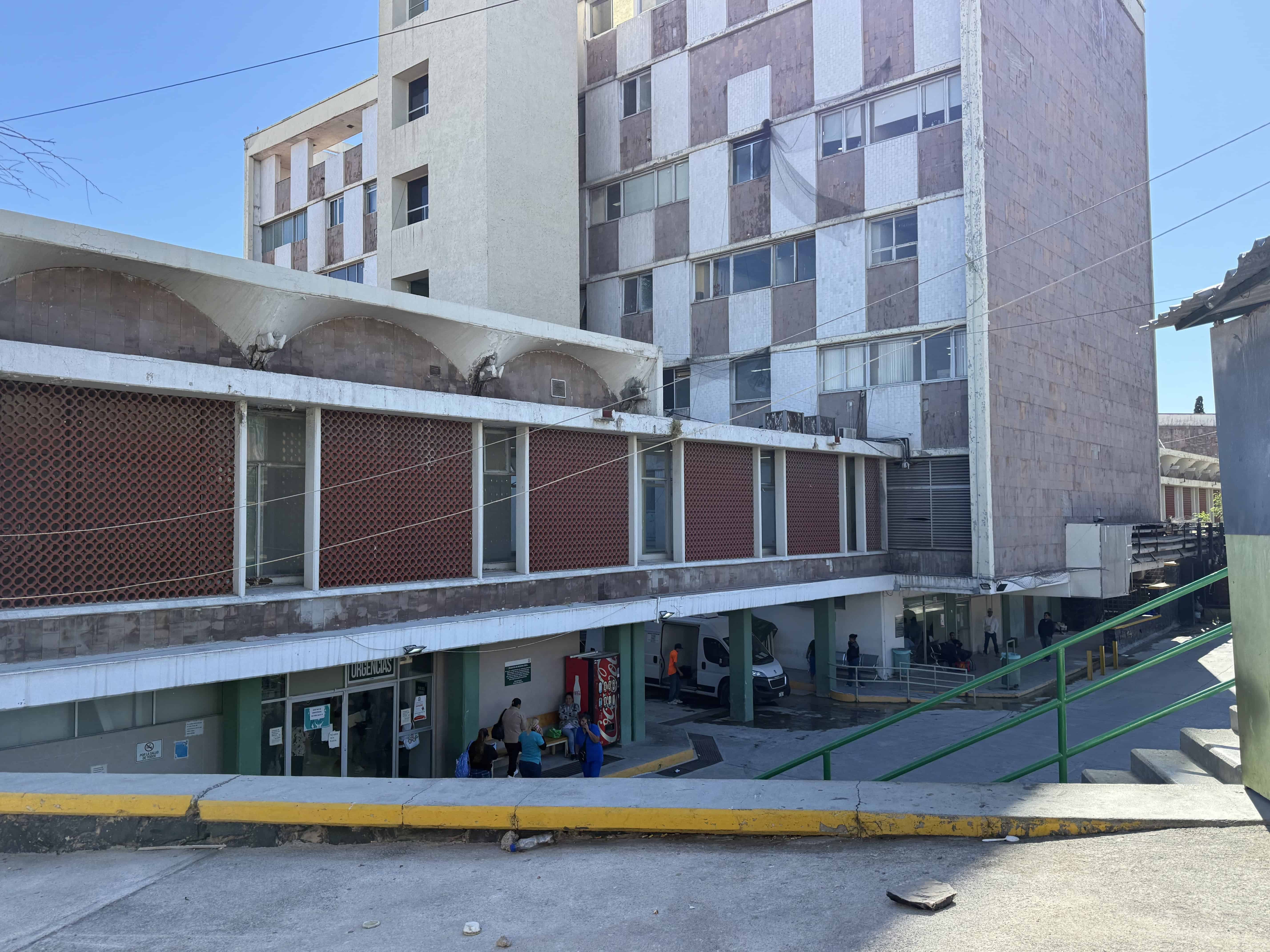 Familia esperanzada por evolución positiva de niña hospitalizada