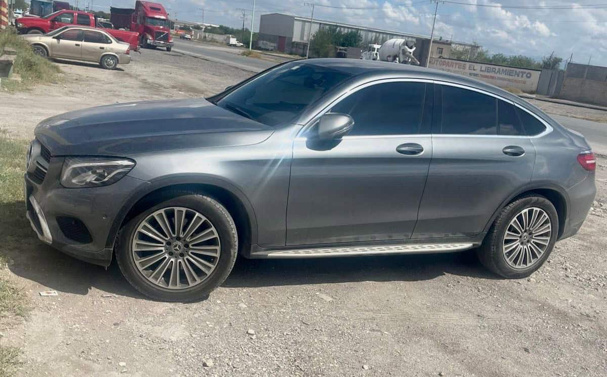 Arturo Kaldera denuncia robo de su vehículo