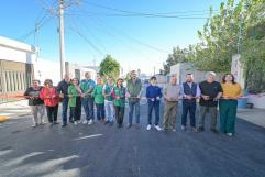 Nuevas obras de pavimentación benefician a familias en Monclova
