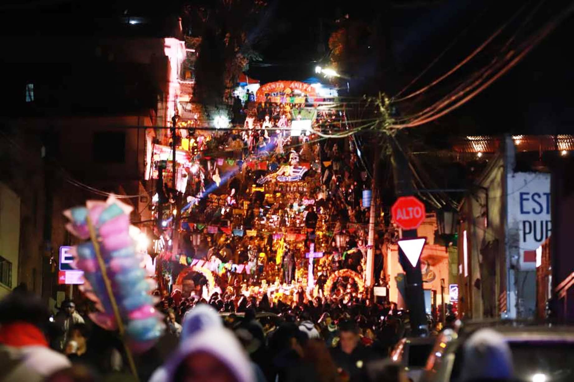 Inauguración del Altar Monumental en el Festival Ánimas del Desierto 2025 en Saltillo