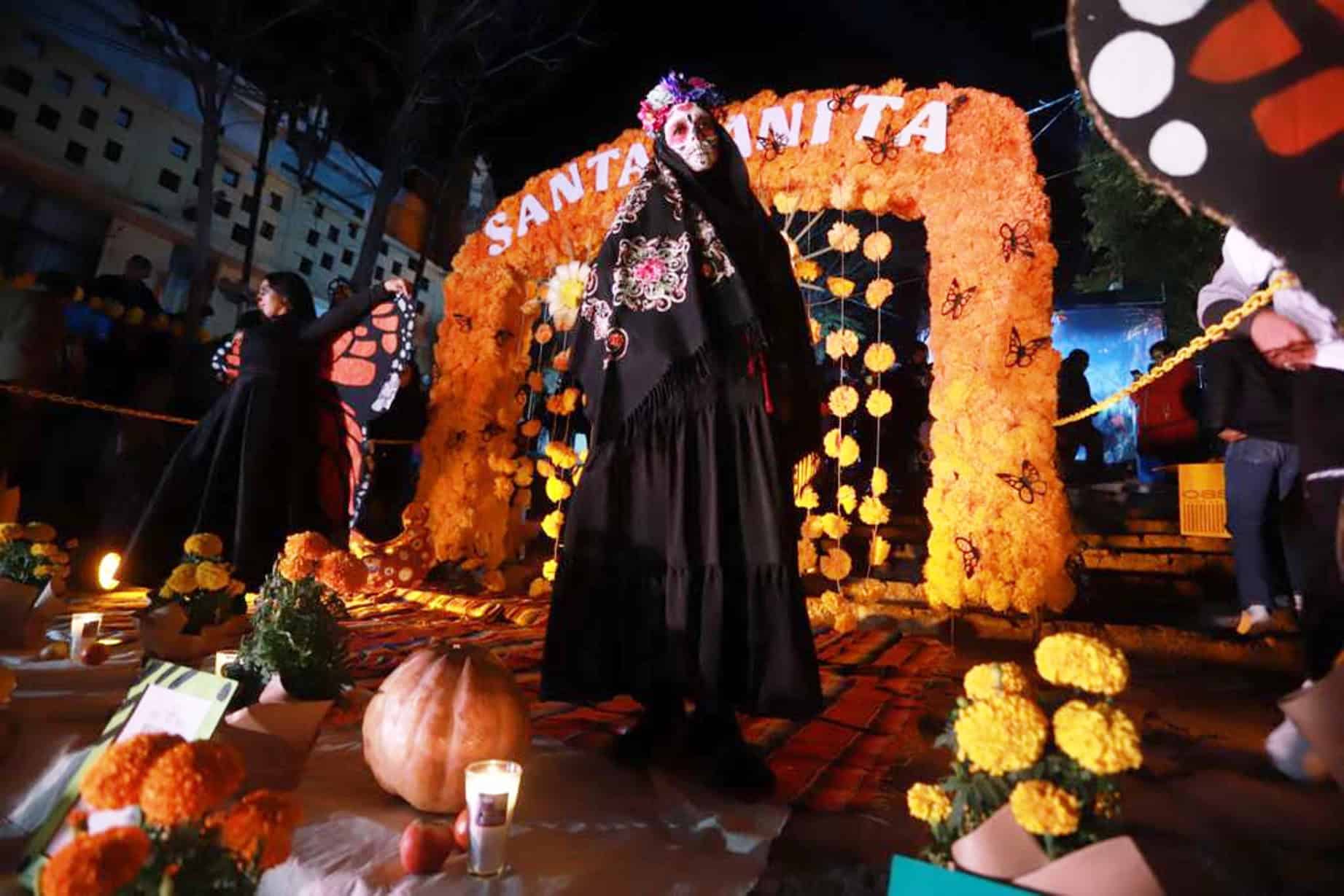 Inauguración del Altar Monumental en el Festival Ánimas del Desierto 2025 en Saltillo