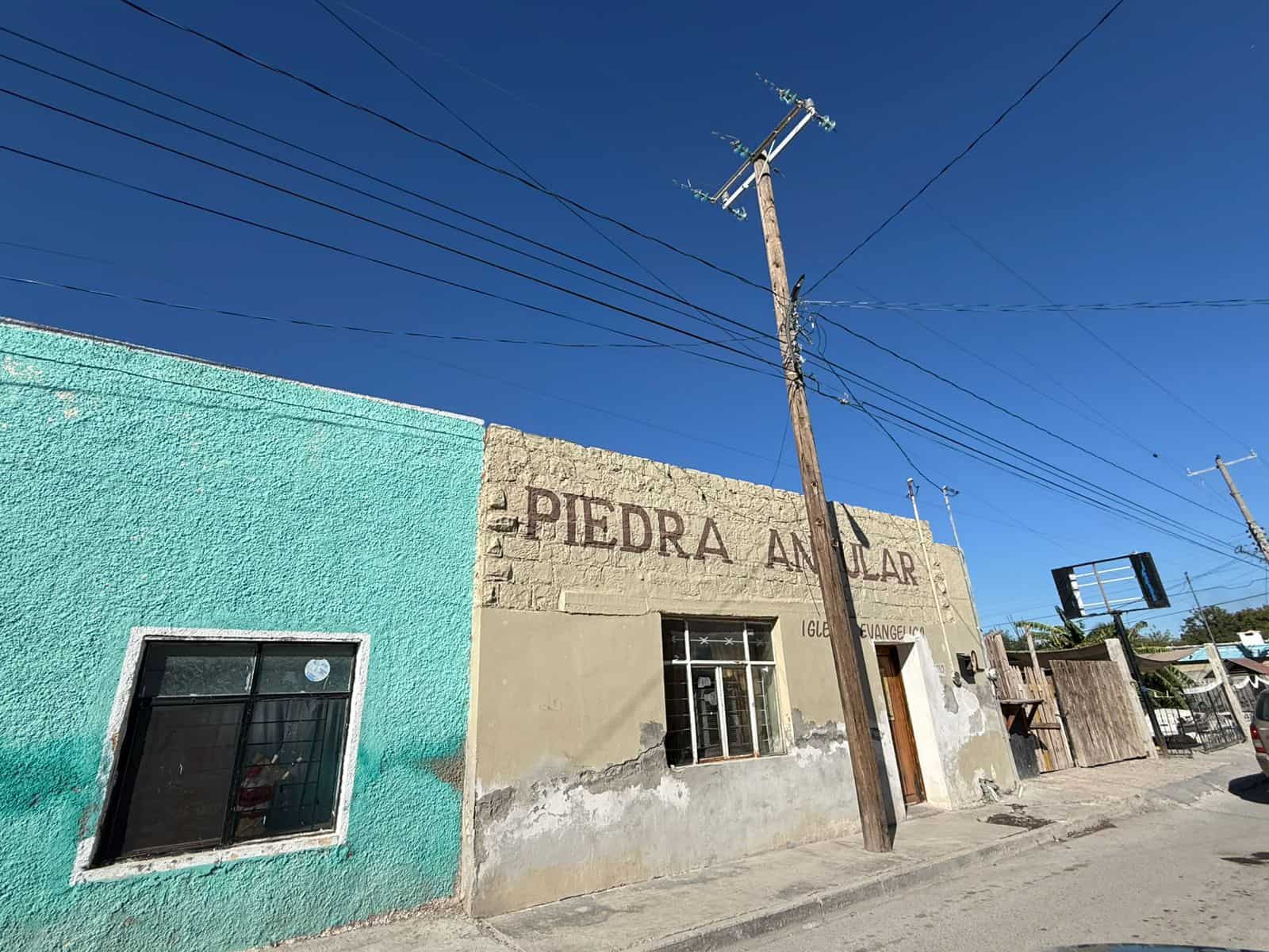 Desalojan a adulta mayor por orden de sus 3 hijos, entre ellos un pastor evangélico