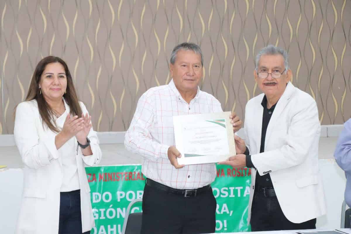 Trabajo conjunto: Alcalde Oscar Ríos Ramírez y líderes religiosos en San Juan de Sabinas