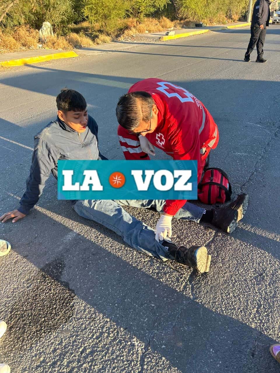 Arrolla cafre a motociclista