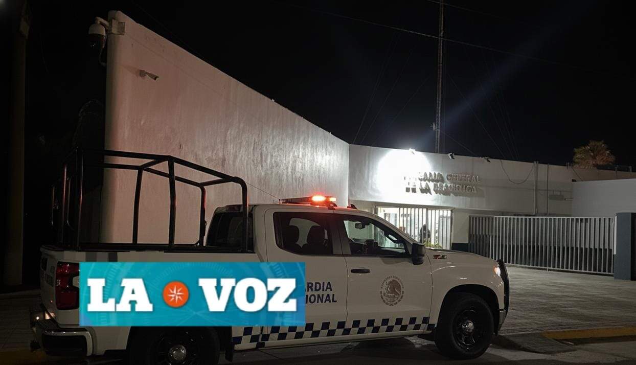 Guardia Nacional detiene a presuntos contrabandistas de vehículos