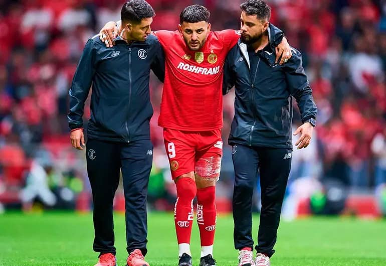 Toluca enfrenta baja de Alexis Vega por lesión en muslo izquierdo