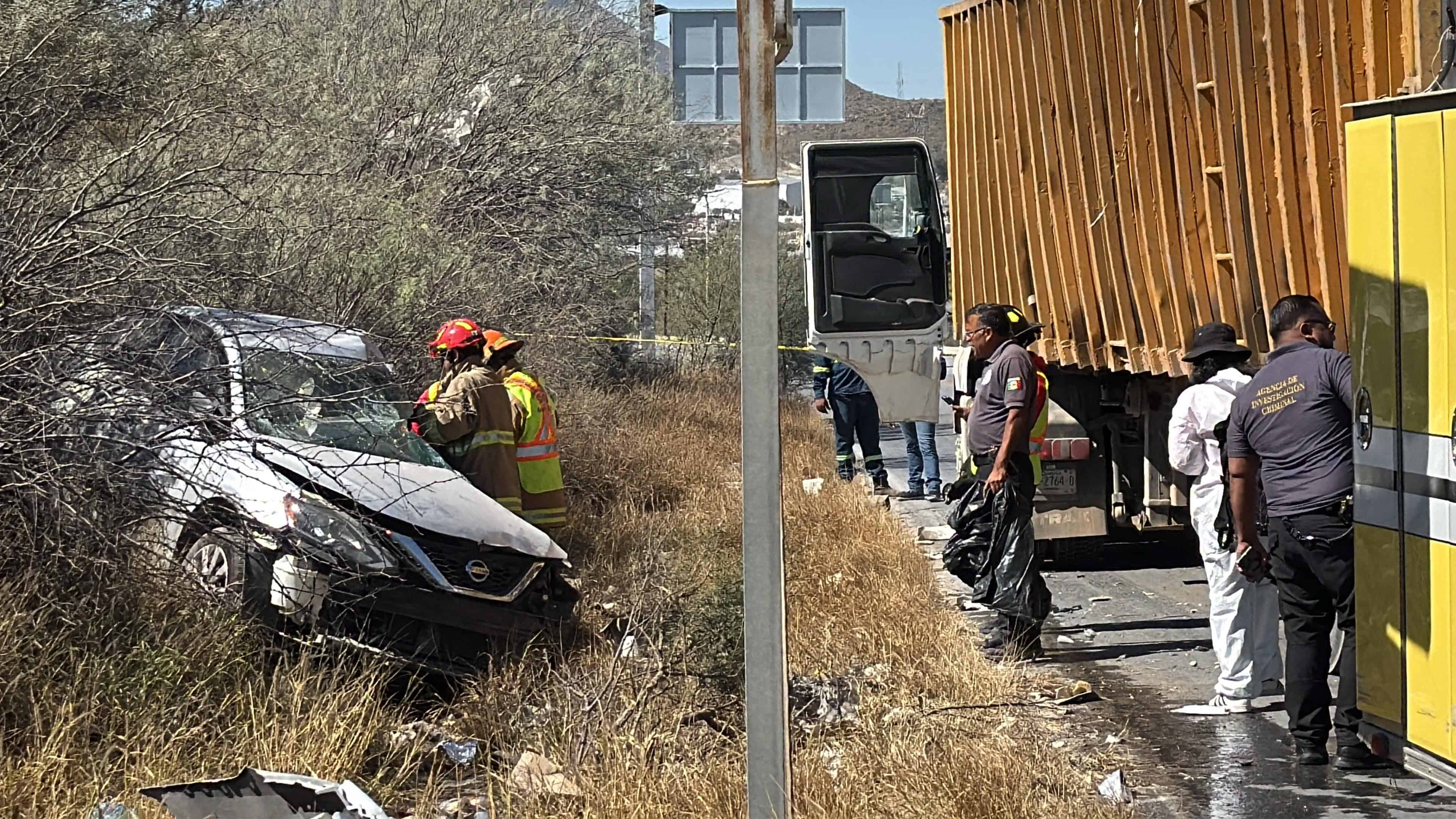 Colisión fatal en Ramos Arizpe: mujer fallece en accidente automovilístico