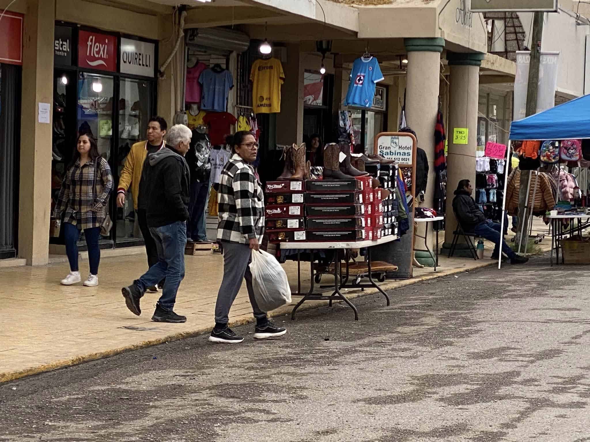 Banquetazo Comercial 2025 transforma Sabinas en un gran mercado al aire libre